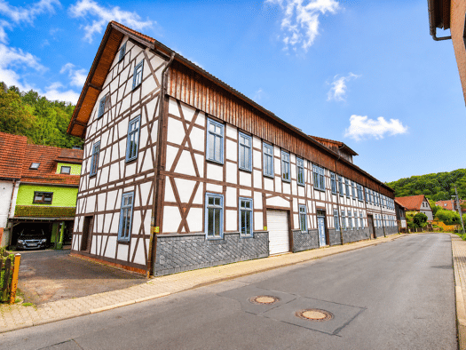 Wohnung zur Miete 650 € 5 Zimmer 182 m² frei ab 01.11.2026 Suhl Suhl 98528