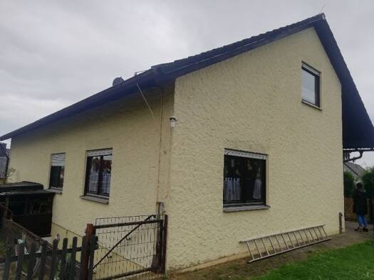 Mehrfamilienhaus zum Kauf 542.000 € 10 Zimmer 268 m² 843 m² Grundstück Buttenheim 96155