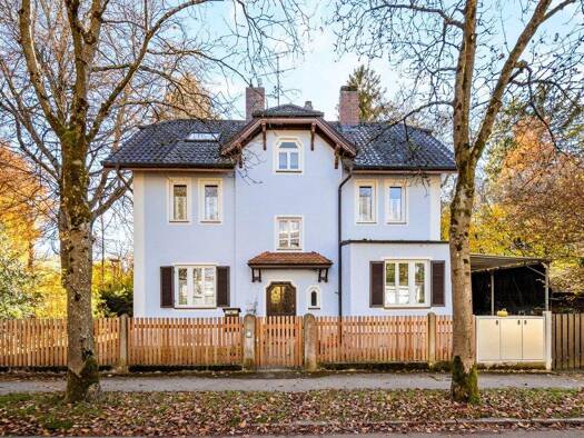 Villa zum Kauf 7 Zimmer 220 m² 800 m² Grundstück Pasing-Obermenzing München 81245