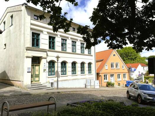 Wohnung zur Miete 1.216 € 5 Zimmer 128 m² Bergen Bergen auf Rügen 18528