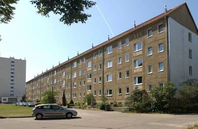 Wohnung zur Miete 273 € 2 Zimmer 49,7 m² 3. Geschoss frei ab 01.09.2025 Erich-Knauf-Straße 3 Nord Brandenburg 14770