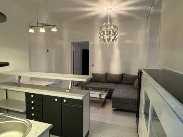 Wohnung zur Miete 750 € 1,5 Zimmer 40 m² 1. Geschoss frei ab 06.04.2026 Wiesbaden 65185