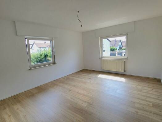 Wohnung zur Miete 840 € 2,5 Zimmer 64 m² Geschoss 1/2 frei ab 01.09.2026 Berghausen Römerberg 67354