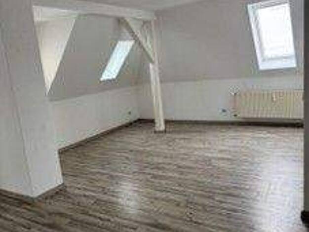 Wohnung zur Miete 425 € 4 Zimmer 77 m² frei ab sofort Dorfstraße 8 Schönborn-Dreiwerden Rossau 09661