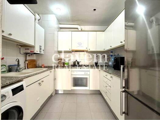 Wohnung zum Kauf 220.000 € 2 Zimmer 63 m² 1. Geschoss l'Hospitalet de Llobregat 08906