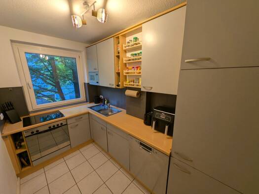 Wohnung zum Kauf provisionsfrei 360.000 € 2 Zimmer 53 m² Geschoss 2/3 frei ab sofort Barmbek-Süd Hamburg 22081