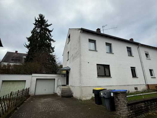 Mehrfamilienhaus zum Kauf provisionsfrei 299.000 € 5 Zimmer 175 m² 337 m² Grundstück Malstatt Mitte 66113