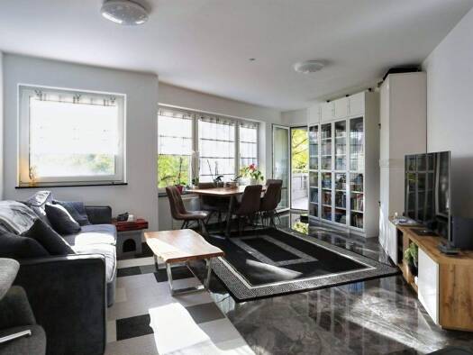 Wohnung zum Kauf 329.000 € 3 Zimmer 84 m² 2. Geschoss frei ab 01.07.2026 Schwabbacher Straße 15 Rot Stuttgart 70437