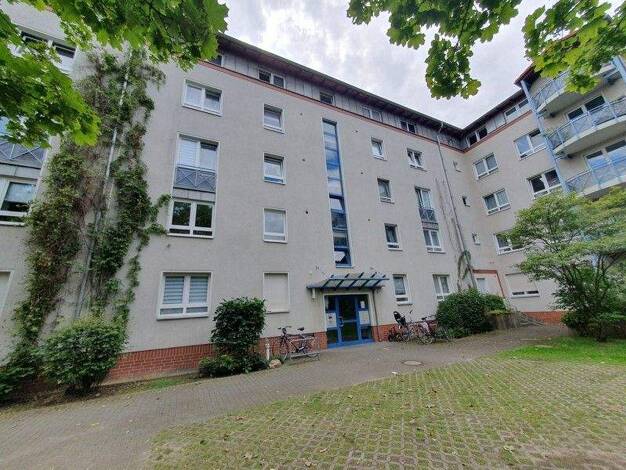 Wohnung zur Miete 732 € 3 Zimmer 77,9 m² 3. Geschoss frei ab 13.12.2025 Am Queckenberg 29C Weststadt Braunschweig 38120