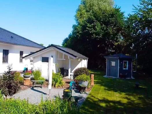 Bungalow zum Kauf 578.000 € 4 Zimmer 127 m² 750 m² Grundstück frei ab sofort Garz Garz/Rügen 18574