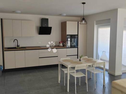 Wohnung zum Kauf 250.000 € 3 Zimmer 107 m² 1. Geschoss Biograd na Moru Biograd na Moru