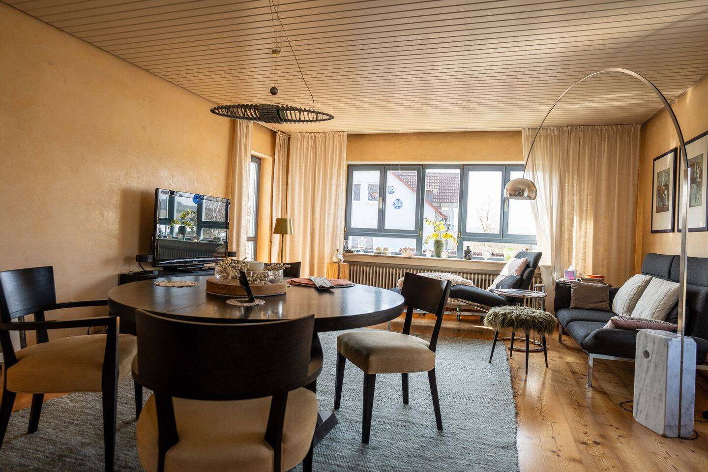 Immobilie in Bastheim - Traumhaus mit großem Grundstück am Waldrand - Bild 4