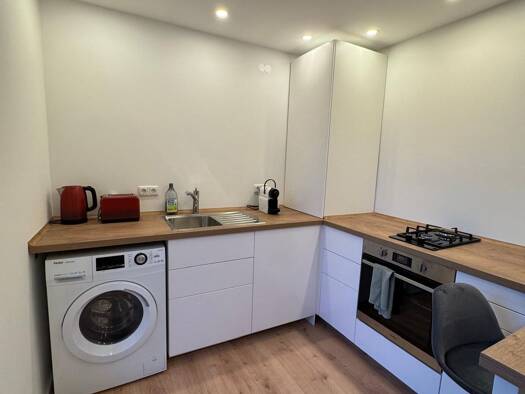 Wohnung zur Miete 1.700 € 2 Zimmer 43 m² Geschoss 2/3 frei ab 01.01.2026 Milbertshofen-Am Hart München 80807