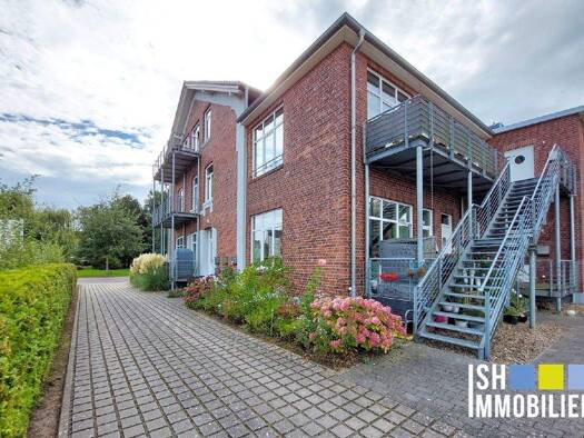 Penthouse zur Miete 1.017 € 3 Zimmer 93 m² 2. Geschoss frei ab 01.02.2026 Stade 21680