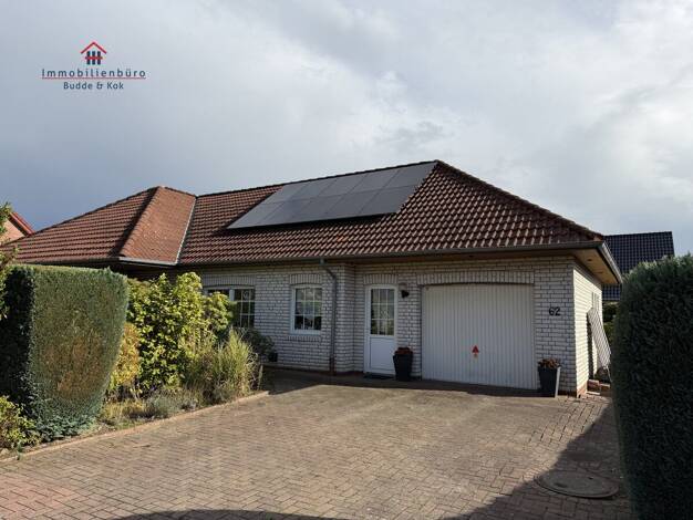 Bungalow zum Kauf 269.000 € 5 Zimmer 135 m² 891 m² Grundstück Sedelsberg-Fermesand Saterland 26683