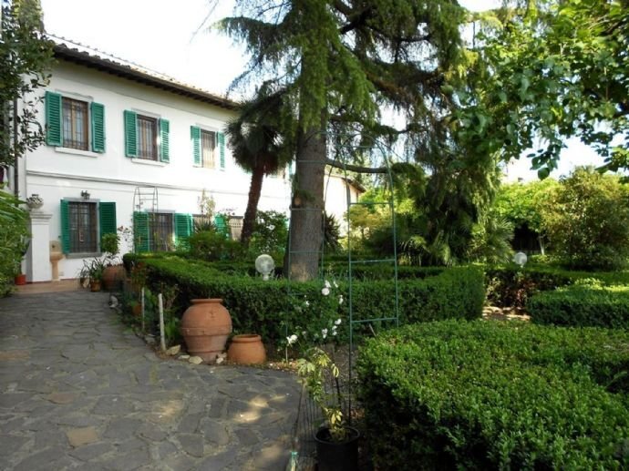 Villa zum Kauf 2.500.000 € 20 Zimmer 500 m²<br/>Wohnfläche 10.000 m²<br/>Grundstück Florenz