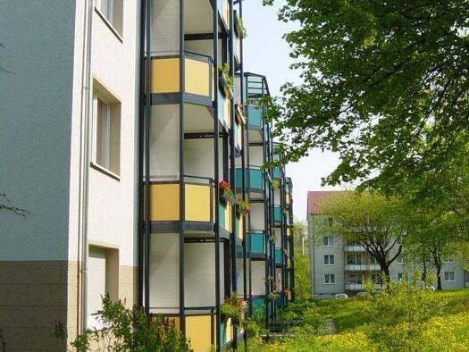 Wohnung zur Miete 902 € 5 Zimmer 110 m² 2. Geschoss frei ab 01.08.2026 Lortzingstr. 45 Kapellenberg Chemnitz 09119