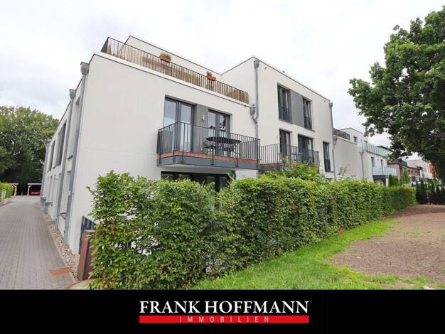 Wohnung zur Miete 2.400 € 3 Zimmer 133,2 m² EG frei ab 01.10.2026 Rahlstedt Wandsbek 22145