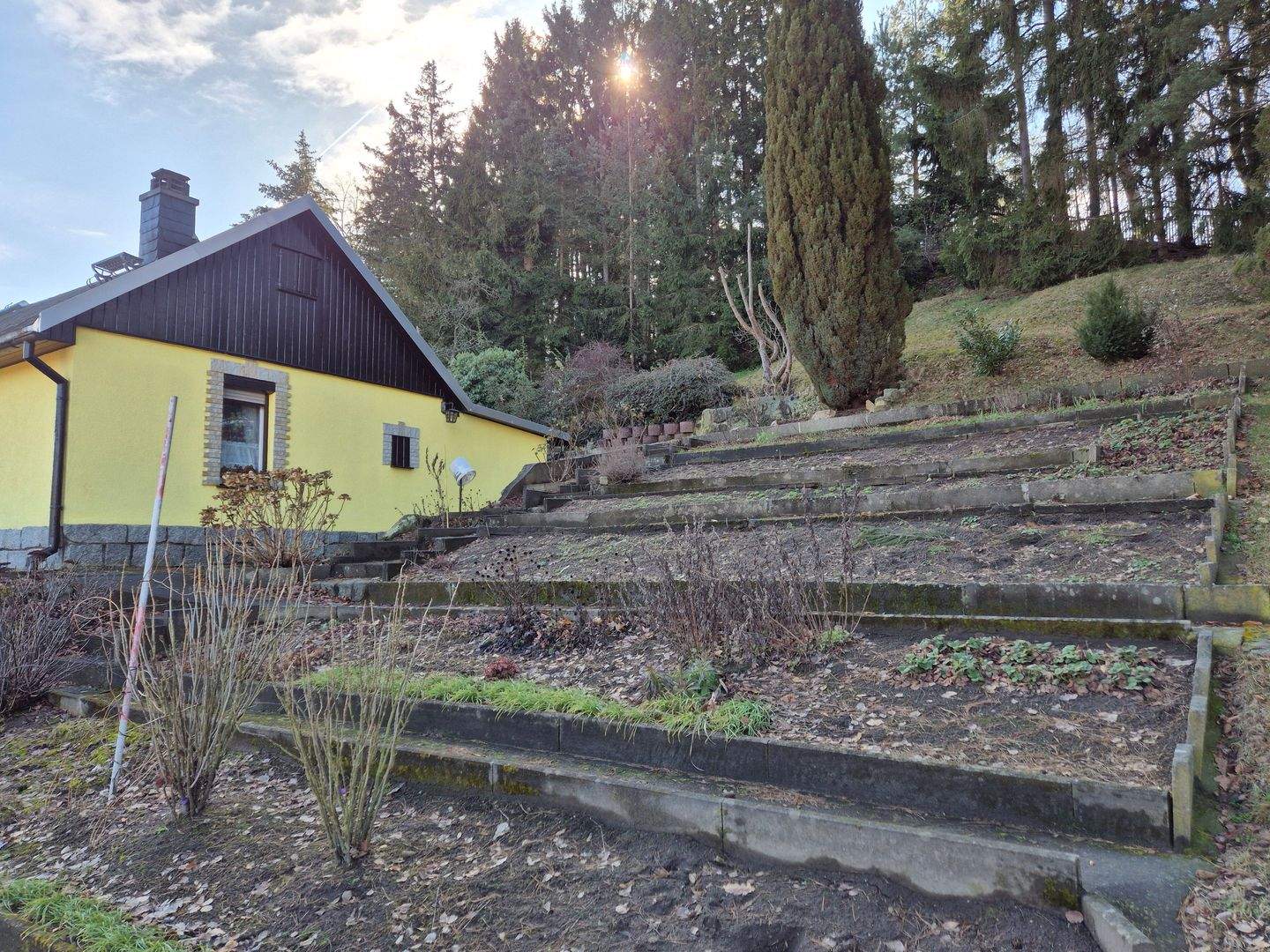 Immobilie in Gohrisch - Idyllisch gelegenes großes Grundstück mit Gartenhaus im OT Pfaffendorf zu verkaufen  - Bild 4