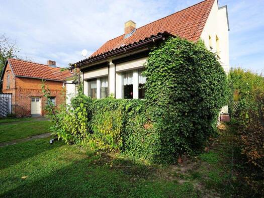 Bauernhaus zum Kauf 159.000 € 85 m² 1.500 m² Grundstück frei ab sofort Straße der Jugend 9 Dreetz 16845