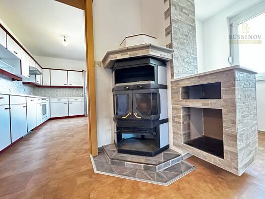 Wohnung zum Kauf 169.900 € 4 Zimmer 90,3 m² 2. Geschoss Neumarkt 8820