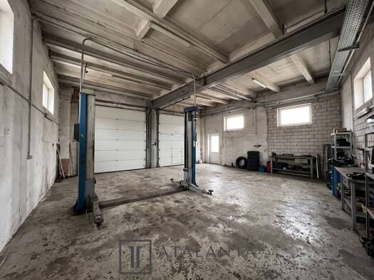 Lagerhalle zur Miete 1.240 € 200 m² Lagerfläche Springe Springe 31832