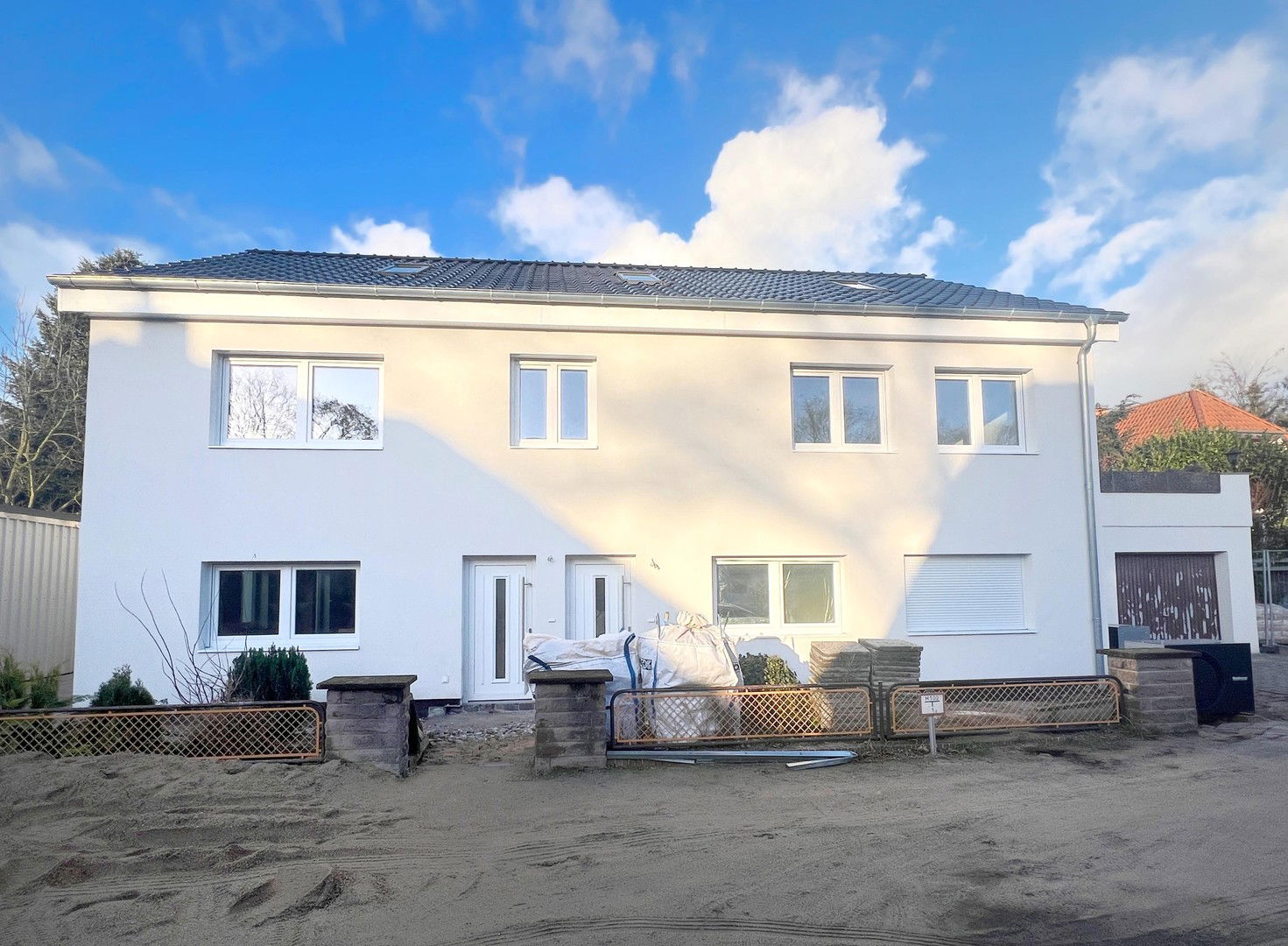 Mehrfamilienhaus zum Kauf provisionsfrei 679.000 € 6 Zimmer 220 m²<br/>Wohnfläche 355 m²<br/>Grundstück Achim Achim 28832