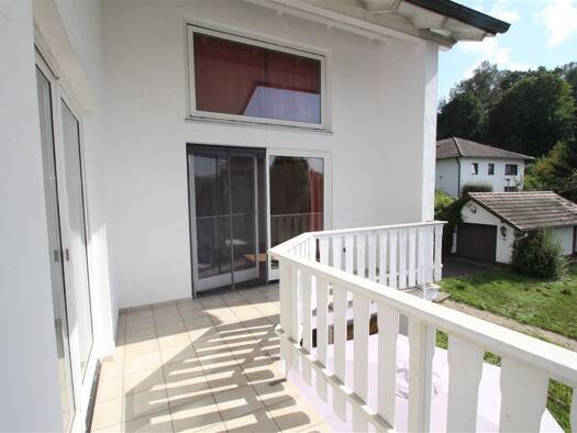 Wohnung zur Miete 850 € 3 Zimmer 90 m² 1. Geschoss frei ab 01.12.2025 Dingolfing 84130