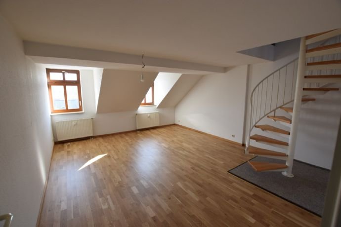 Wohnung zur Miete 360 € 3 Zimmer 66,5 m²<br/>Wohnfläche ab sofort<br/>Verfügbarkeit Straße der Nationen 85 Schloßchemnitz 020 Chemnitz 09113