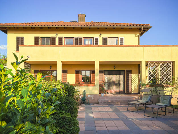 Einfamilienhaus zum Kauf 1.190.000 € 10 Zimmer 339,8 m² 1.408 m² Grundstück Niederwerrn 97464