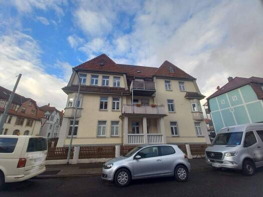 Mehrfamilienhaus zum Kauf als Kapitalanlage geeignet 460.000 € 18 Zimmer 387 m² 579 m² Grundstück Gotha 99867