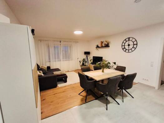 Wohnung zur Miete 1.000 € 2 Zimmer 80 m² Geschoss 1/1 frei ab 01.12.2026 Forst 76694