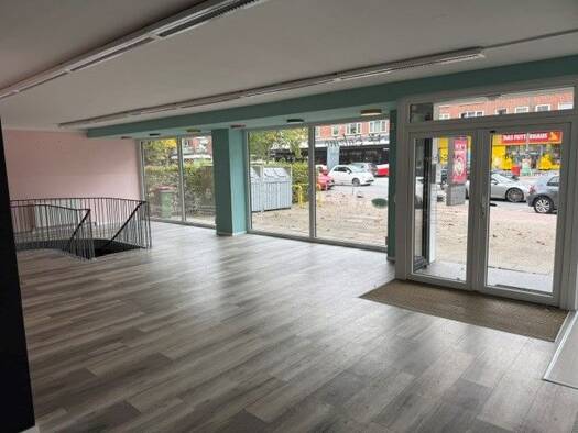 Verkaufsfläche zur Miete provisionsfrei 2.495 € 2 Zimmer 142 m² Verkaufsfläche Bramfelder Chaussee 220 Bramfeld Hamburg 22177