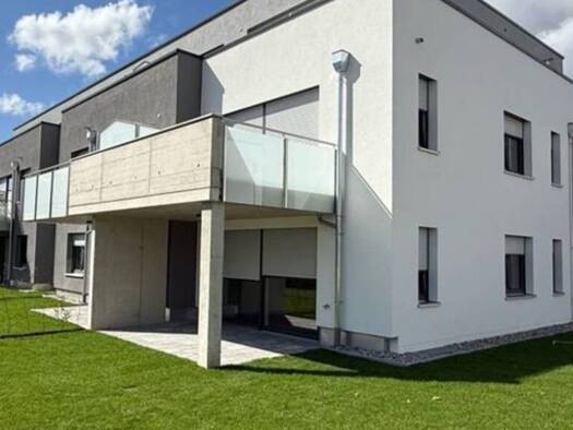 Terrassenwohnung zur Miete 1.350 € 3 Zimmer 97 m² Geschoss EG/3 frei ab sofort Roßtal Roßtal 90574