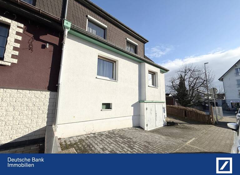 Doppelhaushälfte zum Kauf 439.000 € 5 Zimmer 97 m²<br/>Wohnfläche 197 m²<br/>Grundstück Eschborn Eschborn 65760