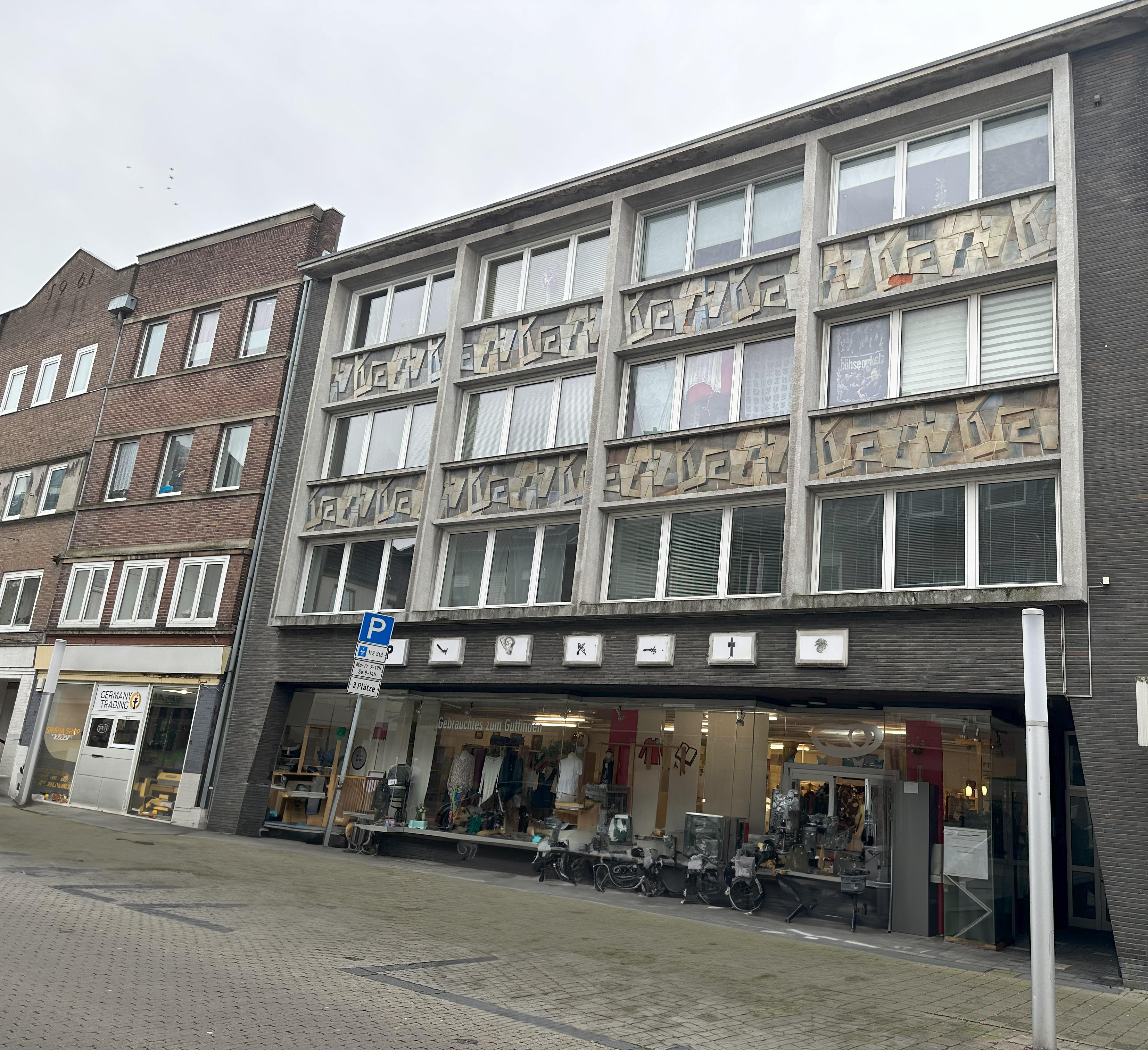 Mehrfamilienhaus zum Kauf 999.000 € 31 Zimmer 951,6 m²<br/>Wohnfläche 802 m²<br/>Grundstück Emmerich Emmerich am Rhein 46446