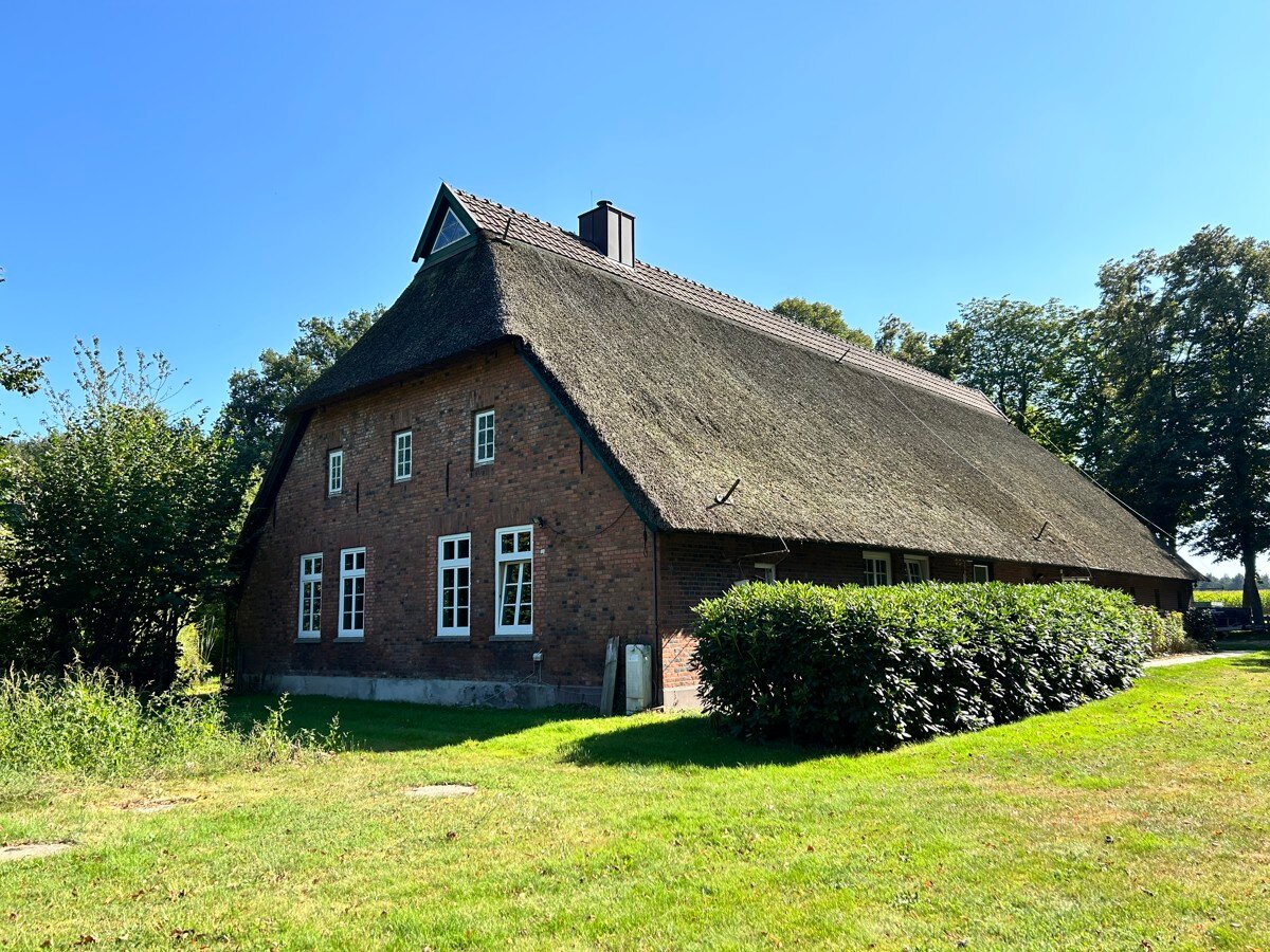 Bauernhaus zum Kauf 400.000 € 5 Zimmer 145 m²<br/>Wohnfläche 11.000 m²<br/>Grundstück Westerburg Wardenburg / Westerburg 26203