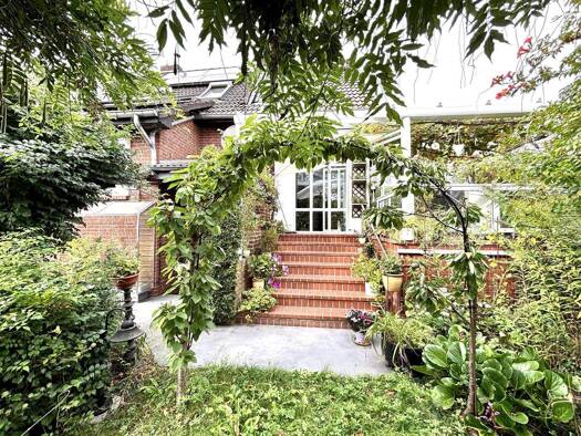 Einfamilienhaus zum Kauf 598.000 € 6 Zimmer 187,2 m² 681 m² Grundstück Lahe Hannover 30659