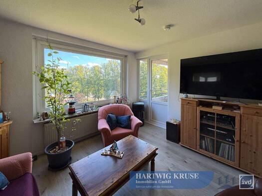 Wohnung zum Kauf 99.000 € 2 Zimmer 53 m² 2. Geschoss Plön 24306