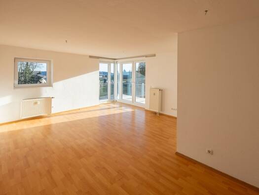 Wohnung zum Kauf 70.000 € 3 Zimmer 81,7 m² Masserberg 98666