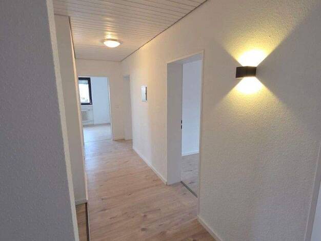 Wohnung zur Miete 1.200 € 4 Zimmer 102 m² 1. Geschoss Hölzerner Strasse 23 Eberstadt 74246
