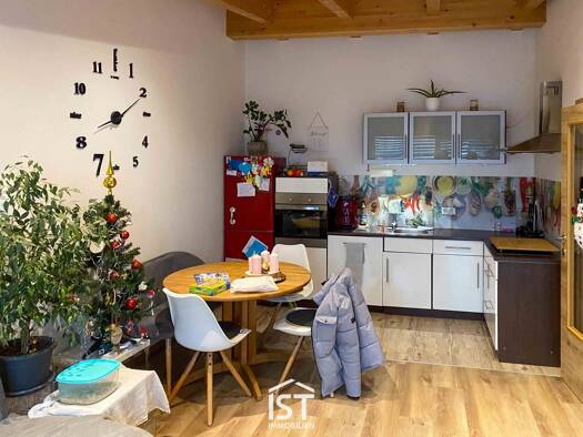Wohnung zum Kauf 175.000 € 2 Zimmer 69 m² frei ab sofort Kirchenplatz 100 Lohnsburg 4923