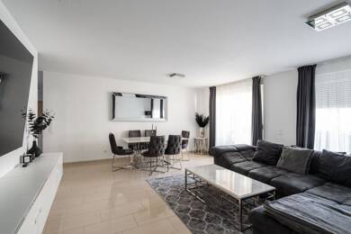 Wohnung zum Kauf provisionsfrei als Kapitalanlage geeignet 379.000 € 3 Zimmer 94 m² Klarenthal - Nord Wiesbaden 65197