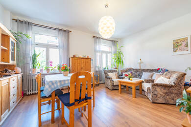 Wohnung zum Kauf 119.500 € 3 Zimmer 83 m² Neustadt Neustadt bei Coburg 96465