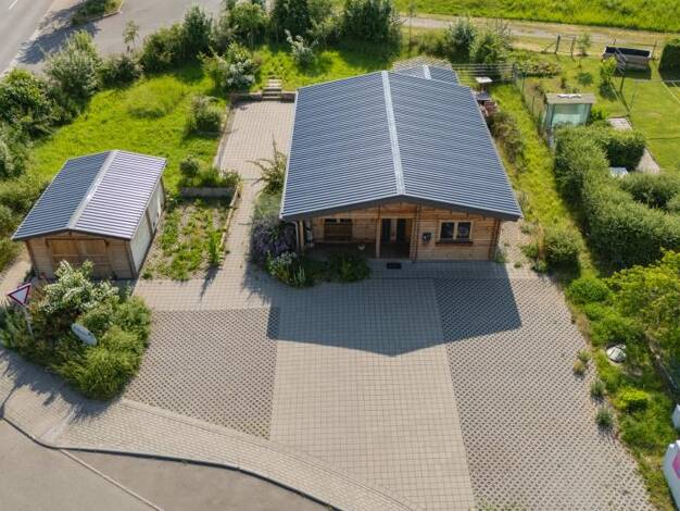 Einfamilienhaus zum Kauf 249.500 € 4 Zimmer 87 m² 834 m² Grundstück Culm Brahmenau 07554