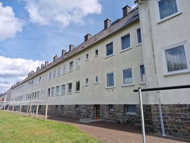 Wohnung zum Kauf 55.000 € 3 Zimmer 48,5 m² 2. Geschoss Annaberg Annaberg-Buchholz 09456