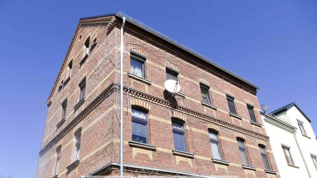 Mehrfamilienhaus zum Kauf 125.000 € 11 Zimmer 259 m² 400 m² Grundstück Greiz 07973