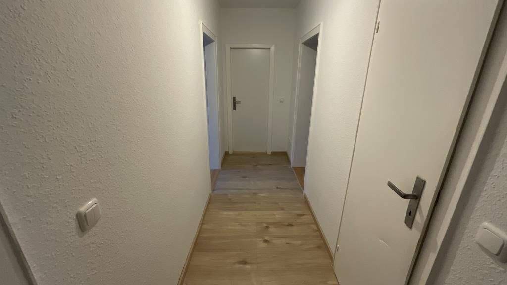 Wohnung zur Miete 539 € 3 Zimmer 66,2 m² 1. Geschoss frei ab 16.04.2026 Arngaster Straße 19 Varel 26316