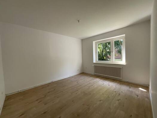 Wohnung zur Miete 429 € 3 Zimmer 61,9 m² EG Kolberger Straße 13 Bant Wilhelmshaven 26382