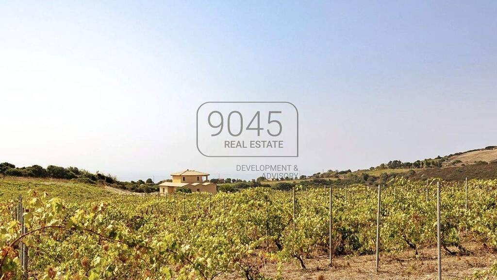 Bauernhaus zum Kauf 1.500.000 € 12 Zimmer 400 m² 60.000 m² Grundstück Tresnuraghes 09079